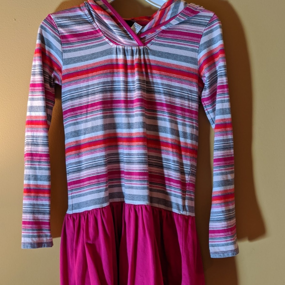 Tea hooded dress. Size 10